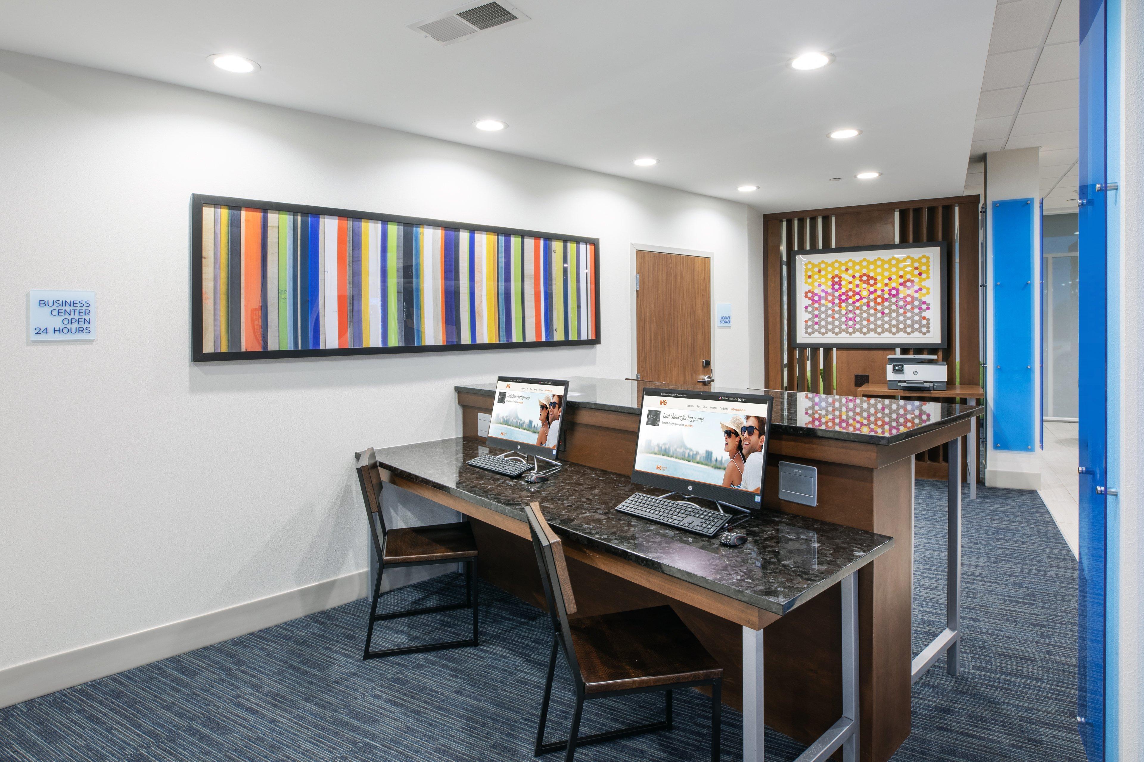 Holiday Inn Express & Suites Purcell By Ihg Εξωτερικό φωτογραφία