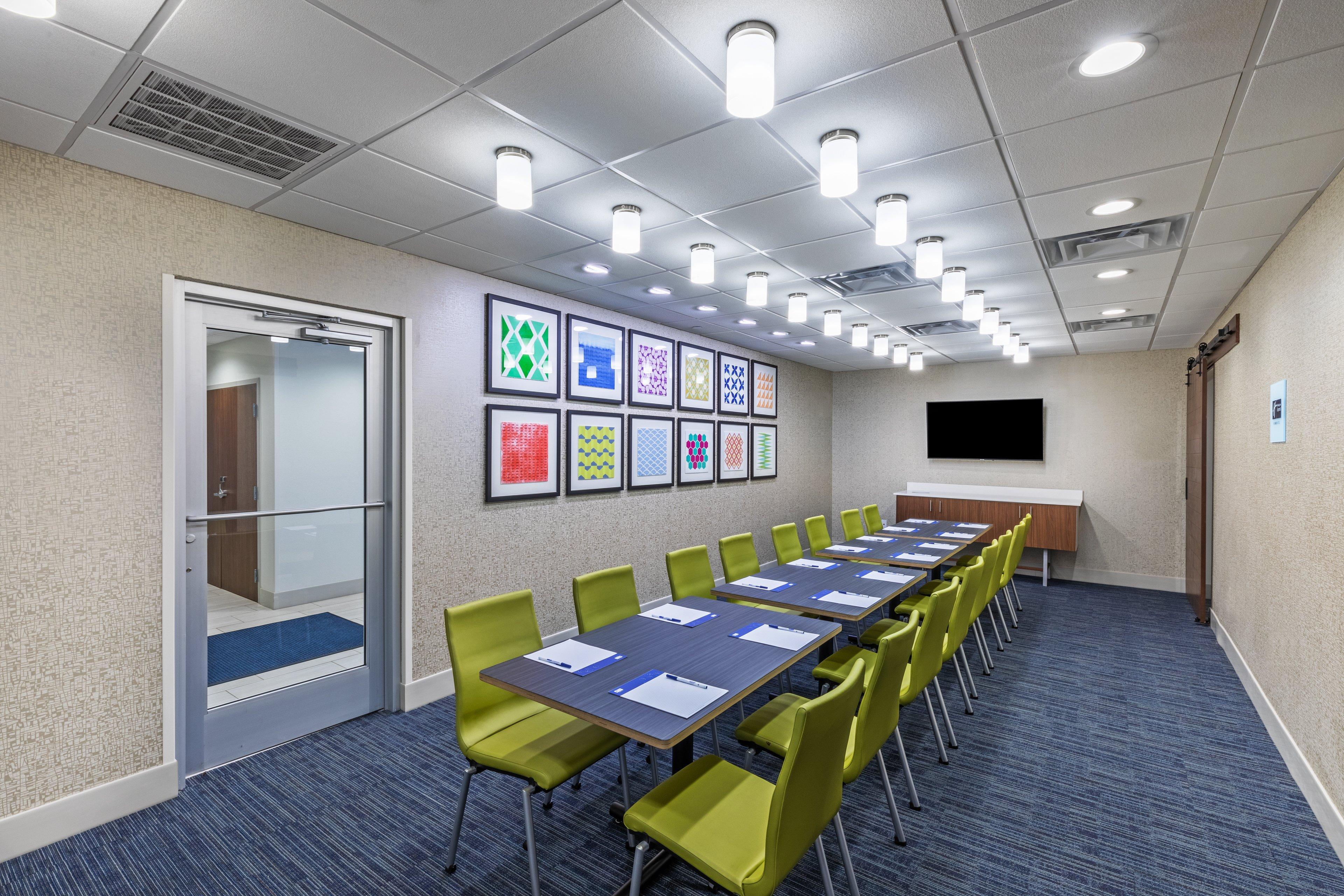 Holiday Inn Express & Suites Purcell By Ihg Εξωτερικό φωτογραφία