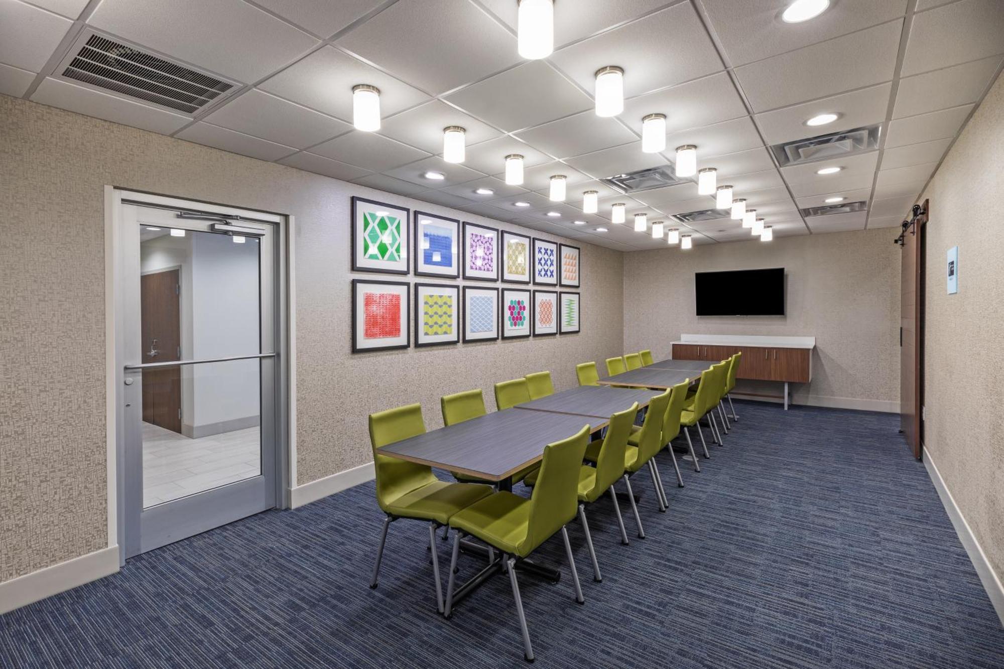 Holiday Inn Express & Suites Purcell By Ihg Εξωτερικό φωτογραφία