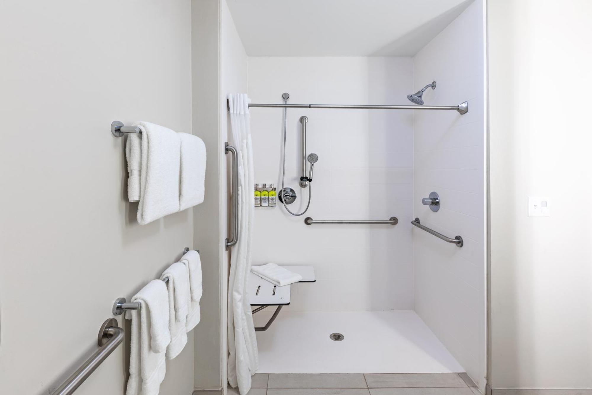 Holiday Inn Express & Suites Purcell By Ihg Εξωτερικό φωτογραφία
