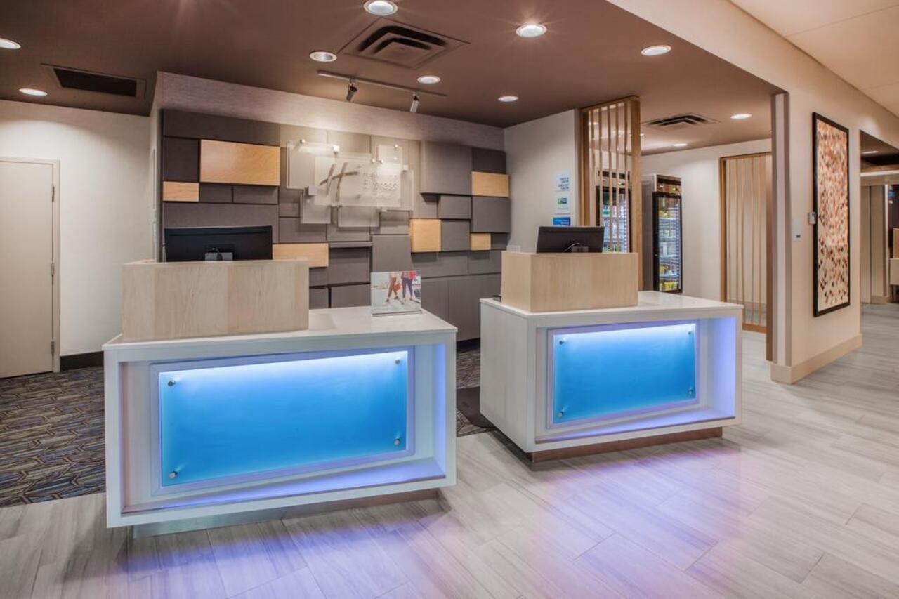 Holiday Inn Express & Suites Purcell By Ihg Εξωτερικό φωτογραφία